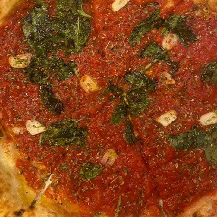 photo of Vicoli Pizzeria Pizza napoletana shared by @paolabittencourt10 on  20 Dec 2022 - review