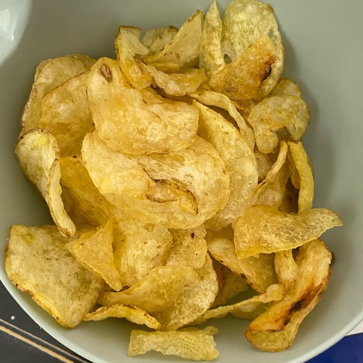 photo of Tyrrell's Lightly sea salted crisps shared by @aldalima on  27 Jul 2023 - review