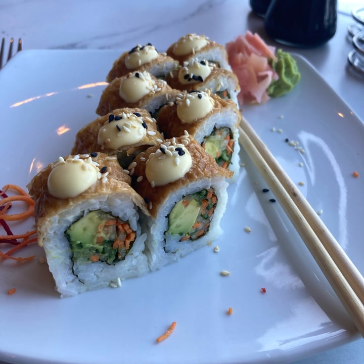 photo of Beluga Cape Town Vegan Supreme Roll shared by @ctfloof on  29 Dec 2022 - review