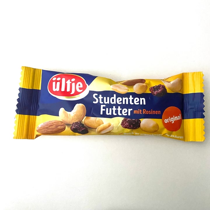 photo of Ültje Studentenfutter mit Rosinen shared by @stefveg97 on  22 Mar 2023 - review