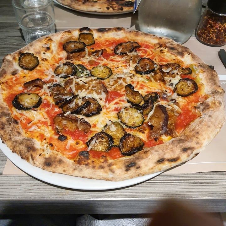 photo of Pizzeria Fratelli Roselli Pizza Ortoveg shared by @zelumaneo on  29 Jan 2023 - review