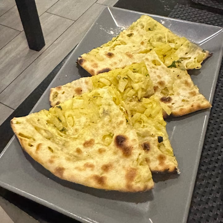 photo of 7Hills Restaurante Onion Kulcha shared by @nicolerenou on  14 Aug 2023 - review