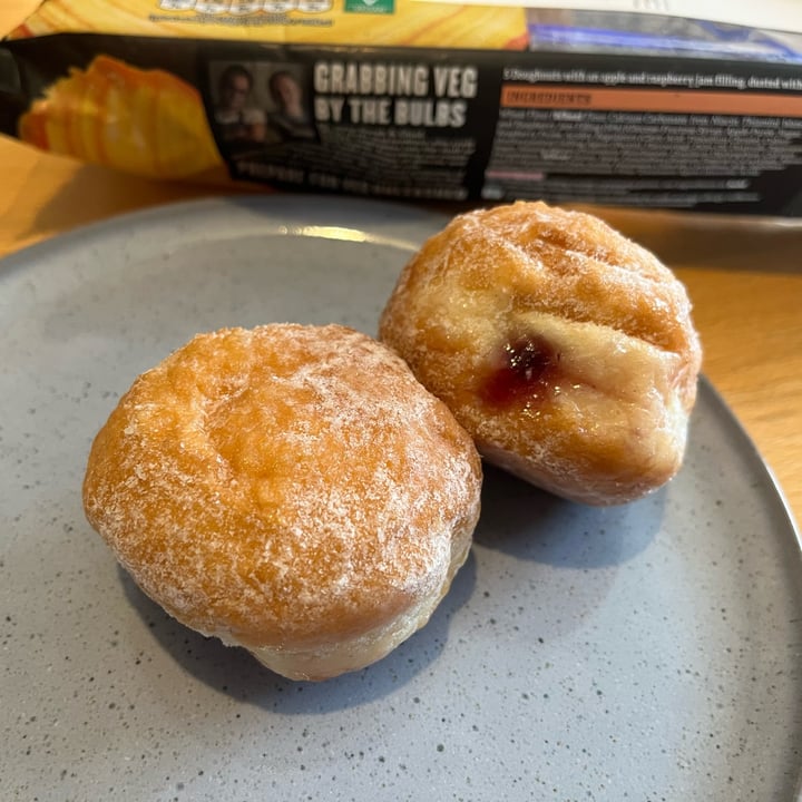 photo of Wicked Jazzy Jam Doughnuts shared by @ameriamber on  05 Aug 2023 - review