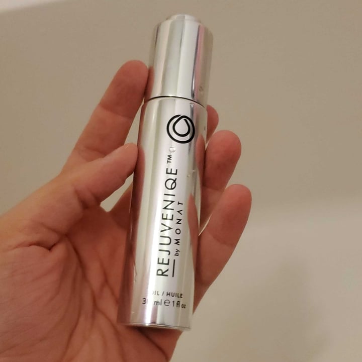 photo of Monat Rejuvenique shared by @maisiehouse on  20 Feb 2023 - review
