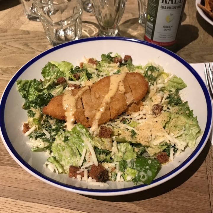 photo of Flax&Kale Kale Caesar Plantbased Salad shared by @vervain2903 on  14 Jan 2023 - review