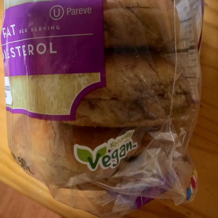 photo of Toufayan Bakeries Cinnamon Raisin Bagels shared by @melisa759 on  04 Apr 2023 - review
