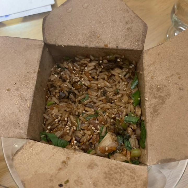 photo of Wok N' Beer Vegan Wok shared by @sechague on  27 May 2023 - review