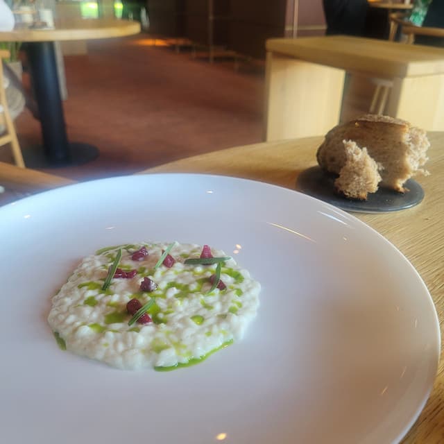 Primo: Riso Mandorla Umeboshi E Dragoncello at Venissa Ristorante ...