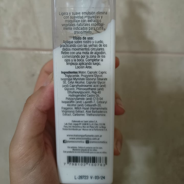 photo of Arex Emulsión De Limpieza Profunda shared by @annbe on  03 Jan 2023 - review