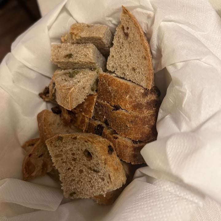 photo of Il Lughino Pane fatto in casa shared by @miryvera81 on  21 Dec 2022 - review