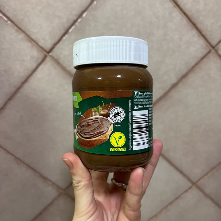 photo of Vemondo lactose free hazelnut & cocoa spread shared by @marta12 on  26 Feb 2023 - review