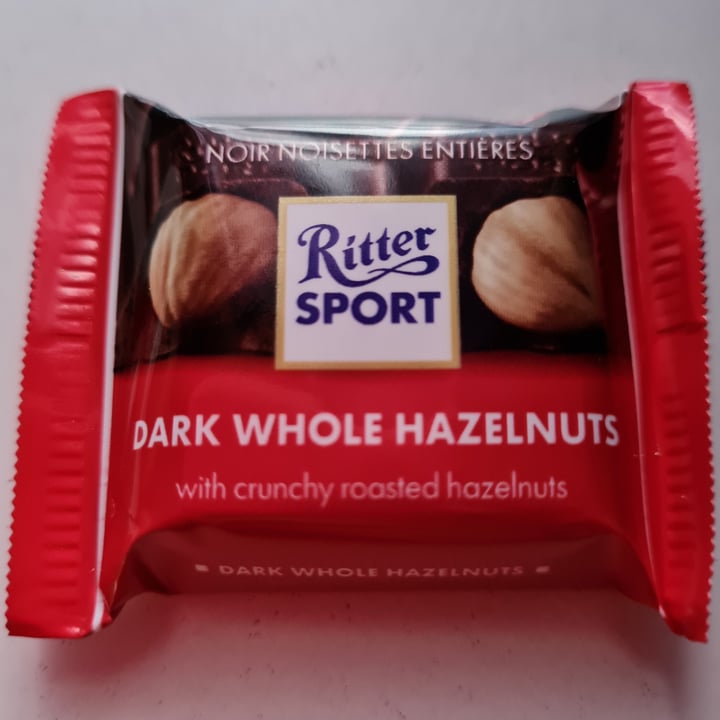 photo of Ritter Sport Chocolate amargo con Avellana entera shared by @kirara152 on  13 Apr 2023 - review