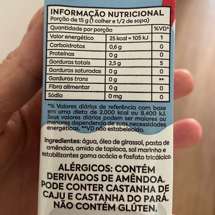 photo of A Tal da Castanha creme de leite shared by @katiatrotta on  16 Jan 2023 - review