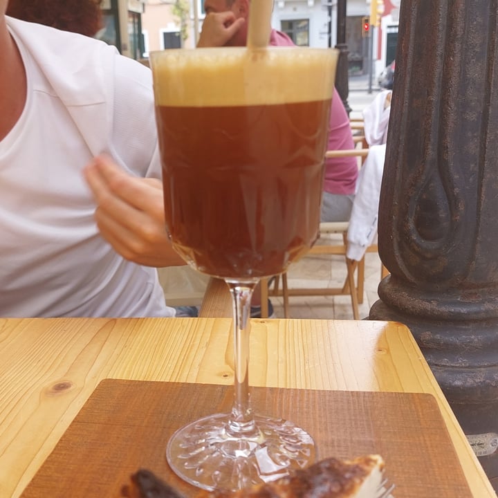 photo of Nibs Healthy Bar Iced Coffee shared by @elettarga on  08 Aug 2023 - review