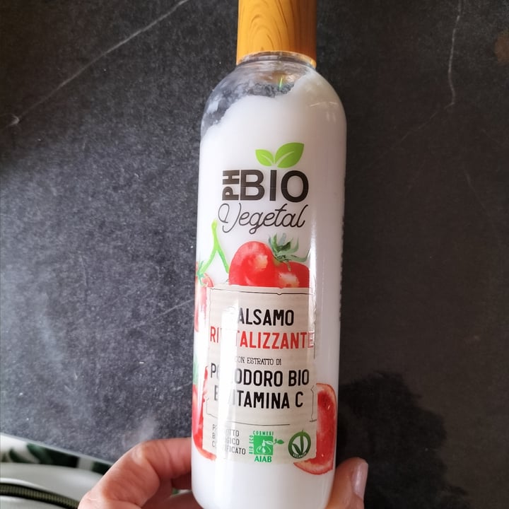 photo of ph bio vegetal Balsamo Rivitalizzante Con Estratti Di Pomodoro Bio E Vitamina C shared by @stefaniaor on  09 Mar 2023 - review