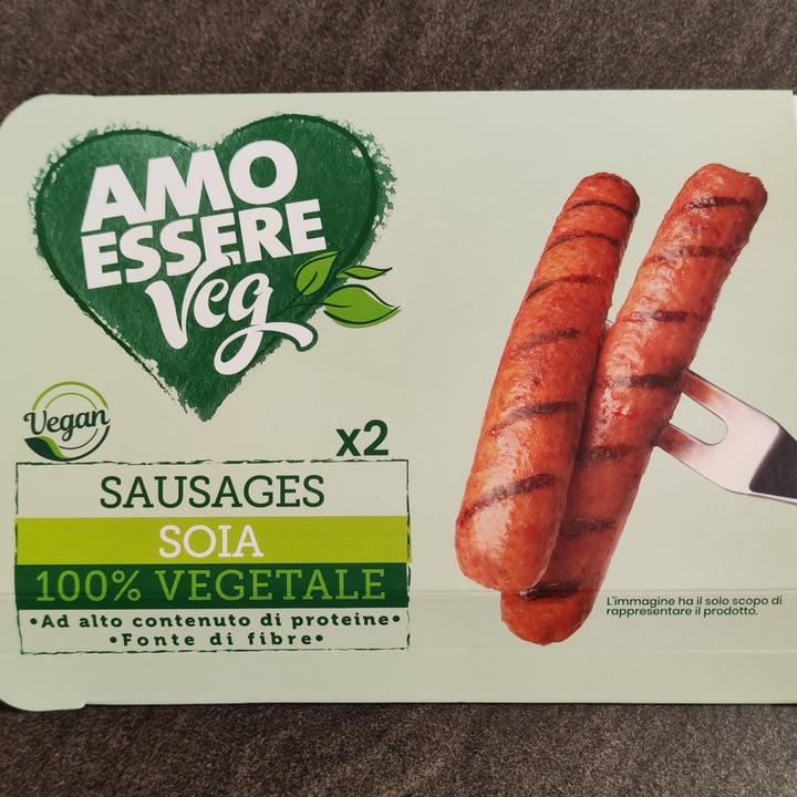 photo of Amo Essere Veg V-Sausages shared by @unazampaperlaspagna on  06 Aug 2023 - review