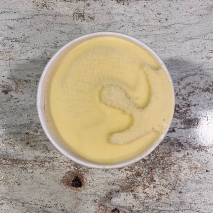 photo of Mauna Loa Macadamia Milk Mango Liliko’i Frozen Dessert shared by @dianna on  23 Jul 2023 - review