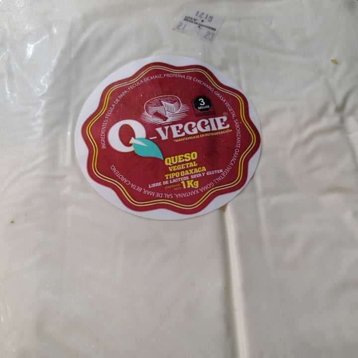 photo of Q veggie Queso Vegetal tipo Oaxaca shared by @brujakosmica on  19 Mar 2023 - review