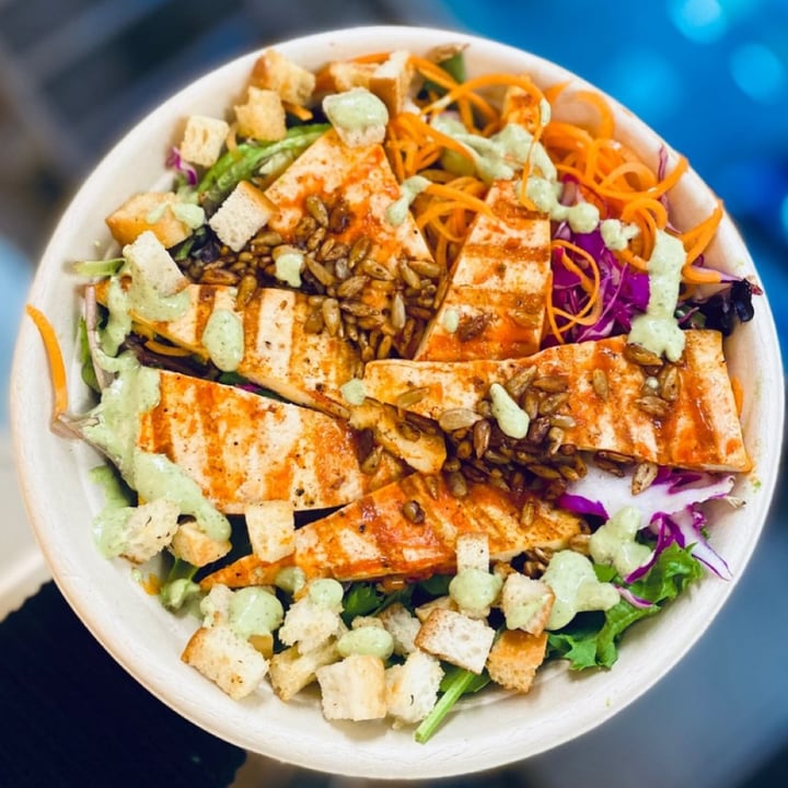 photo of Orchard Grocer Upstater Buffalo Tofu Salad shared by @veganfoodcrazy on  29 Apr 2023 - review
