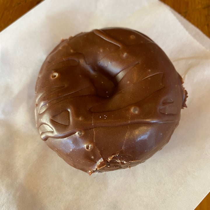 photo of Frickin Delights Donuts Mayan chocolate Donut shared by @velozebra on  14 Jan 2023 - review