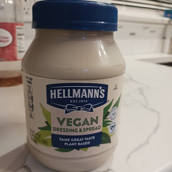 photo of Hellmann’s Hellman’s Vegan Mayonnaise shared by @tadams79 on  12 Jan 2023 - review