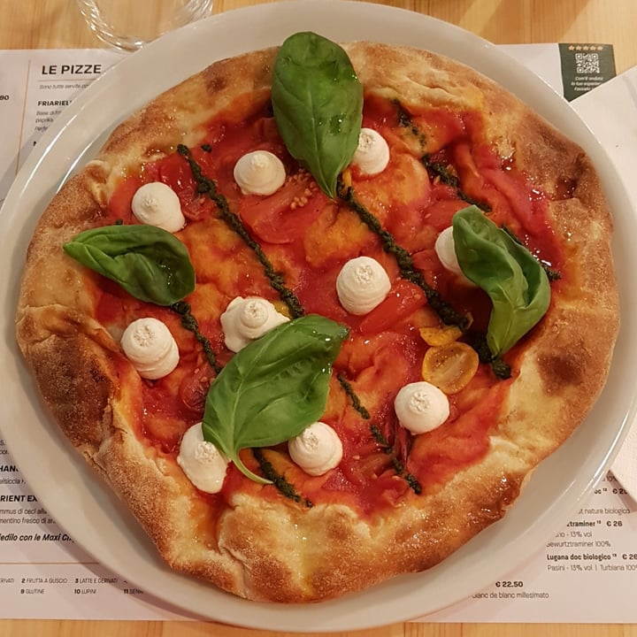 photo of Pit'sa pizza "la regina di cuori" shared by @lisallis on  03 Feb 2023 - review