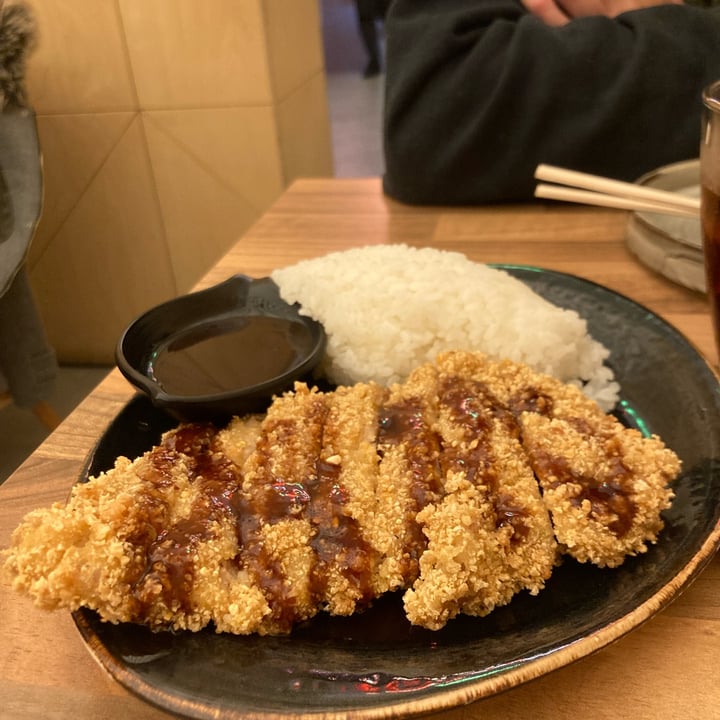 photo of Okashi Sanda tonkatsu shared by @viofrutas on  30 Dec 2022 - review