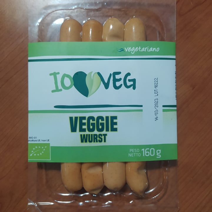 photo of IO VEG veggie wurst shared by @laetitiainveg on  01 Feb 2023 - review