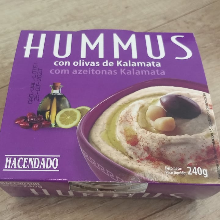 photo of Hacendado Hummus con Olivas de Kalamata shared by @titoherbito on  11 Mar 2023 - review