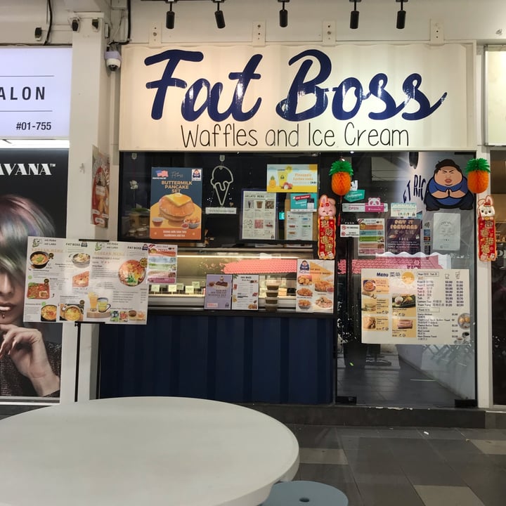 photo of Fat Boss Waffles and Ice Cream Corndog shared by @taizhenhang on  29 Jan 2023 - review