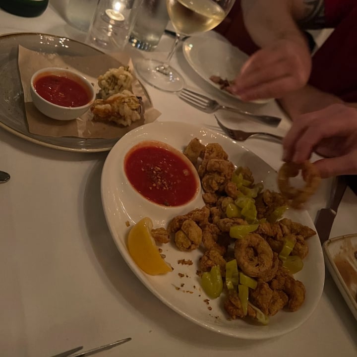 photo of Crossroads Kitchen Calamari shared by @marycolettenatasha on  14 Feb 2023 - review