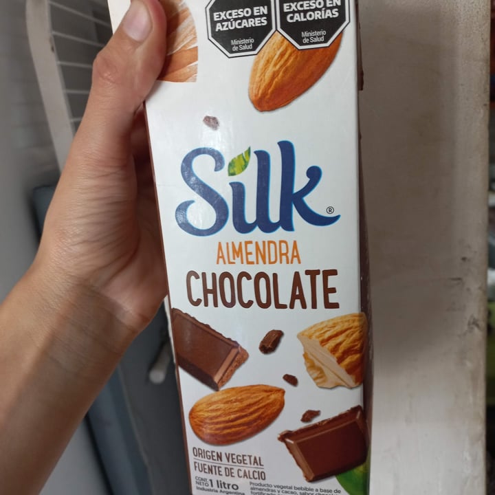 photo of Silk Silk Almendra Chocolate shared by @maguix on  04 Aug 2023 - review
