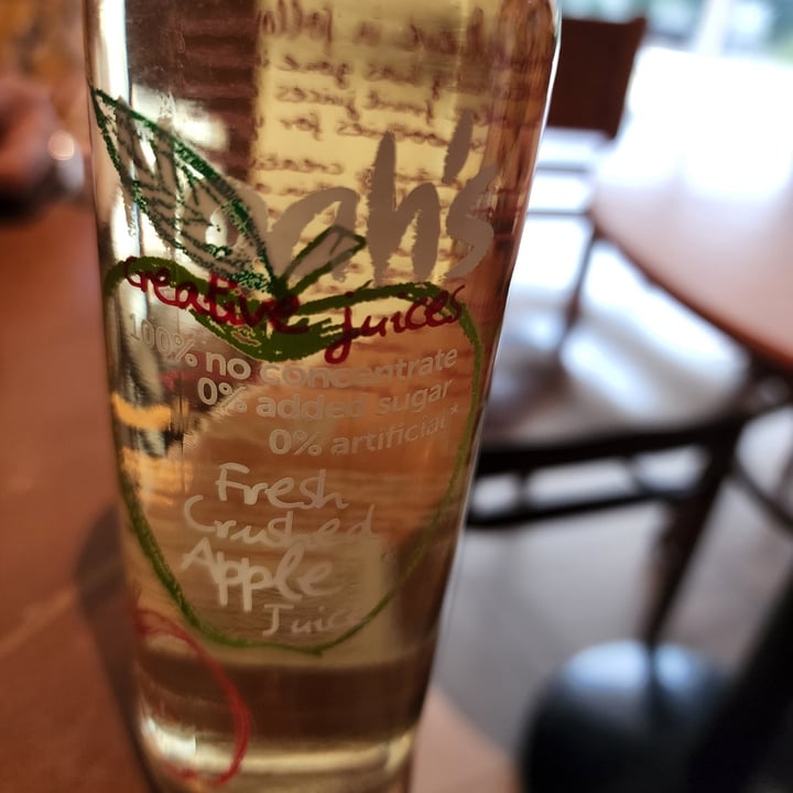 photo of Starbucks Fresh Crushed Apple Juice shared by @teamaldous on  28 Feb 2023 - review