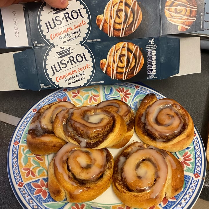 photo of Jus-Rol™ Jus rol cinnamon swirls dough shared by @vegansuttonmama on  06 May 2023 - review