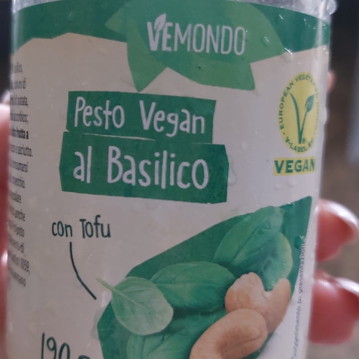 photo of Vemondo Pesto shared by @pugliavegan on  31 Jan 2023 - review