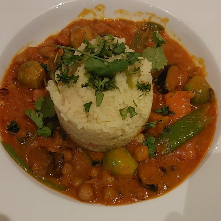 photo of Camp Figtree Chickpea And Vegetable Curry shared by @lunascorner on  20 Feb 2023 - review