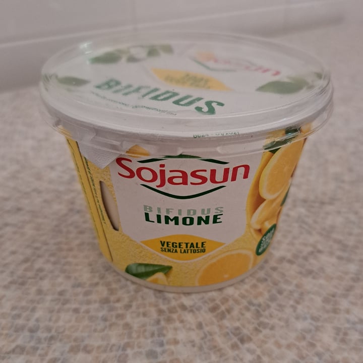 photo of Sojasun Bifidus Limone shared by @veggiemarti on  16 Aug 2023 - review