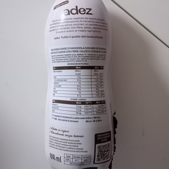 photo of AdeZ bevanda vegetale mandorla sz con calcio, vitamina D e b12 shared by @3ric4 on  13 Jul 2023 - review