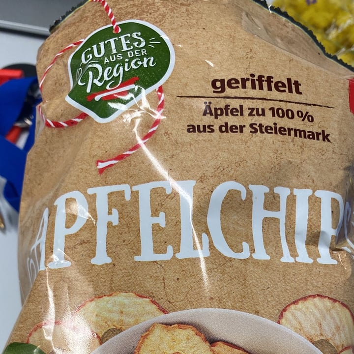 photo of Gutes Aus Der Region Chips di mele disidratate shared by @llleo on  08 Mar 2023 - review