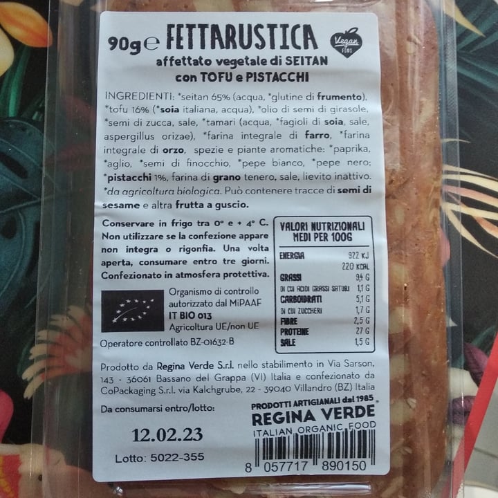 photo of Fettarustica Affettato vegetale di seitan con tofu e pistacchi shared by @sillu207 on  20 Jan 2023 - review
