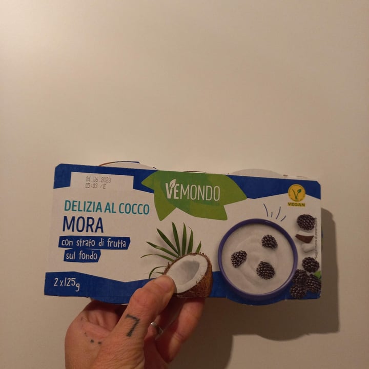 photo of Vemondo yogurt shared by @zoearon on  11 May 2023 - review