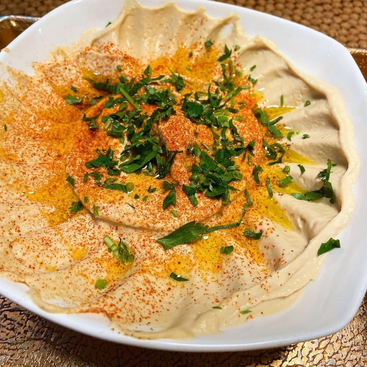 photo of Nish Nush hummus shared by @alexesposito on  03 May 2023 - review