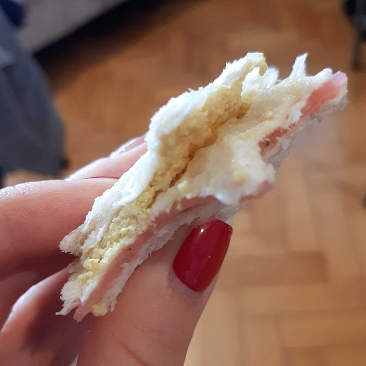 photo of Pepper sandwich de tofu y jamon shared by @aguimoreno on  27 Apr 2023 - review