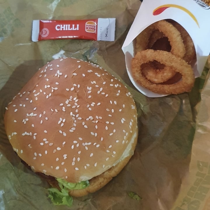 photo of Burger King Plant-based Whopper shared by @okthanks on  10 Jul 2023 - review