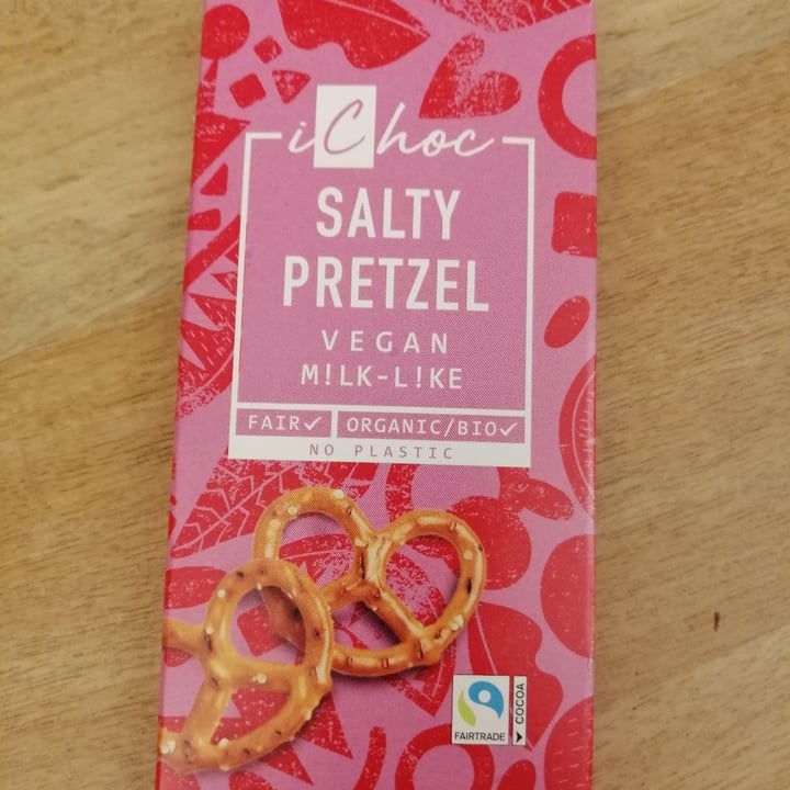 photo of iChoc salty pretzel vegan m!lk-l!ke shared by @biancamaria on  25 Jan 2023 - review