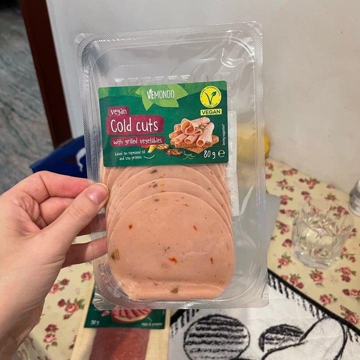 photo of Vemondo Vegan Cold Cuts shared by @msr95 on  07 Aug 2023 - review