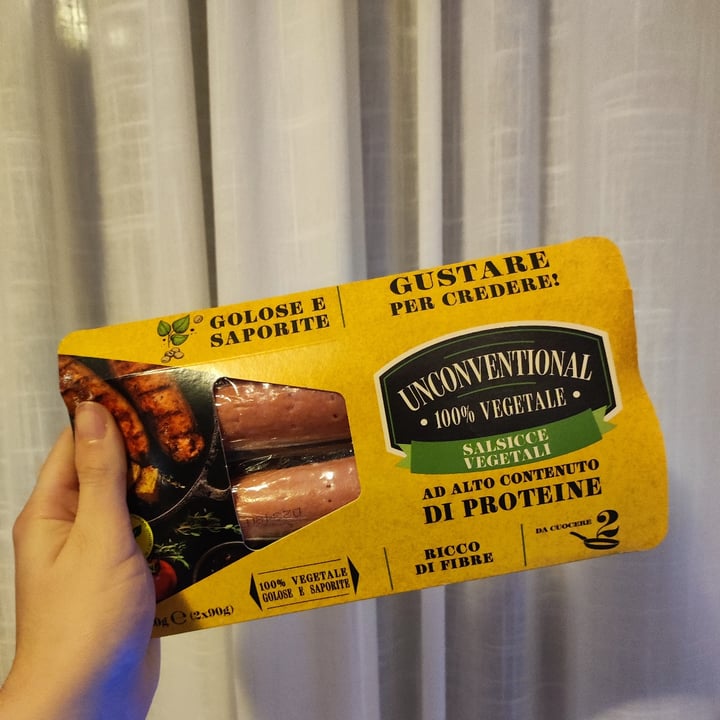 photo of Unconventional Salsicce Vegetali - Sausages shared by @ilapolly on  06 Feb 2023 - review