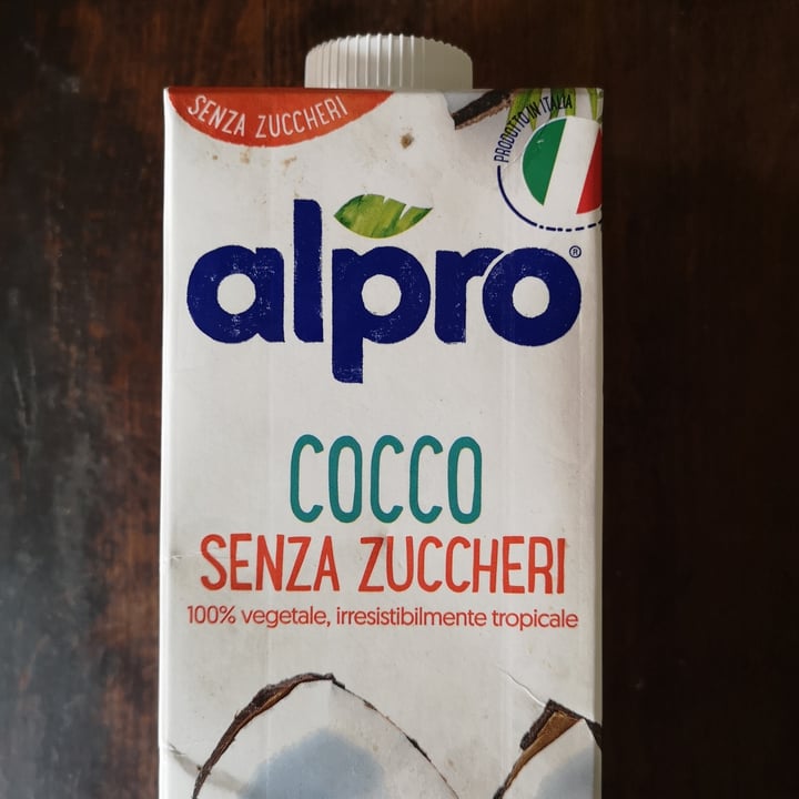 photo of Alpro Bevanda Al Cocco Senza Zuccheri shared by @rachele82 on  31 Jul 2023 - review