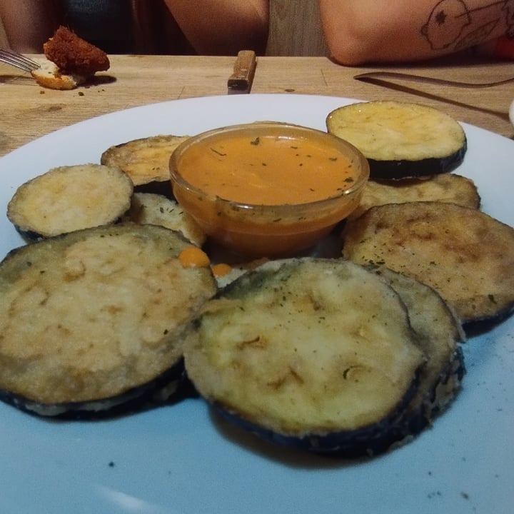 photo of Loukanikos Hamburguesa de frijoles shared by @susansublime on  11 Jun 2023 - review