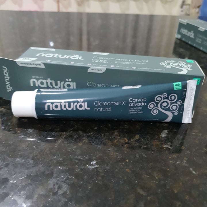 photo of Orgânico Natural gel dental carvão ativado shared by @franfaria on  17 Jul 2023 - review